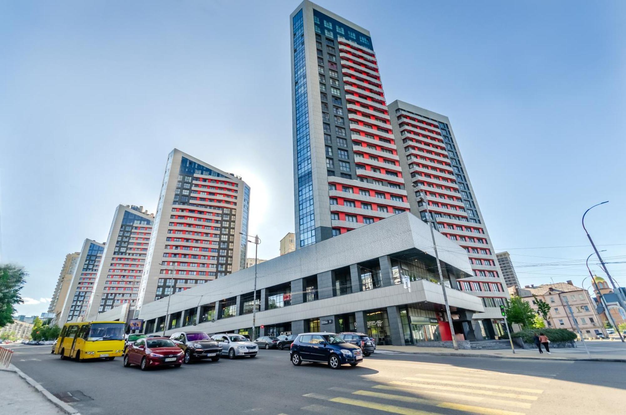 Petrovdom 199A-199B In Smart Apartments Rc Kvartet Near Central Railway Station Kyiv Exterior photo